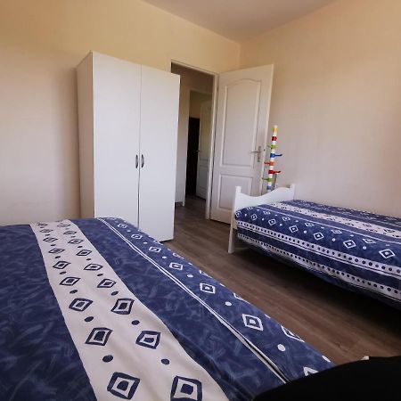 Petite Maisonnette De Plein Pied Le Taillan-Médoc Exterior foto